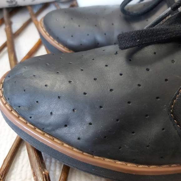 BOC Born Concept leather sneakers comfort shoes lace up black - Picture 9 of 16